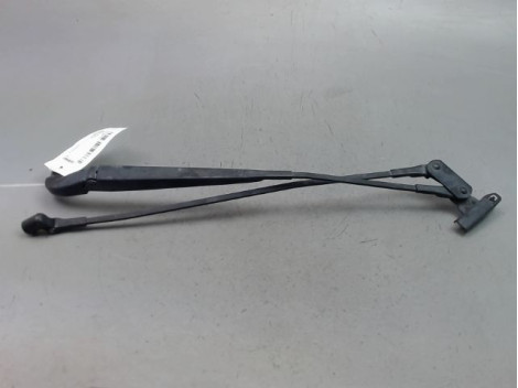 BRAS ESSUIE-GLACE AVANT CITROEN C1 5P