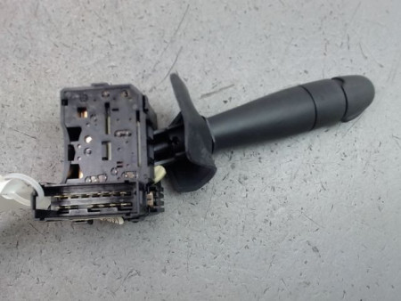COMMANDE ESSUIE GLACE DACIA SANDERO I 2008-2012