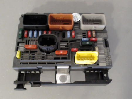 BOITE A FUSIBLES PEUGEOT 308 I Phase 1 2007-2011