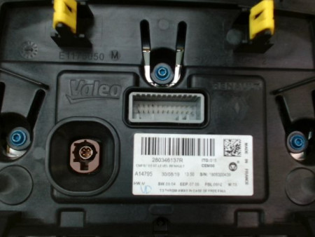 ECRAN GPS RENAULT ZOE