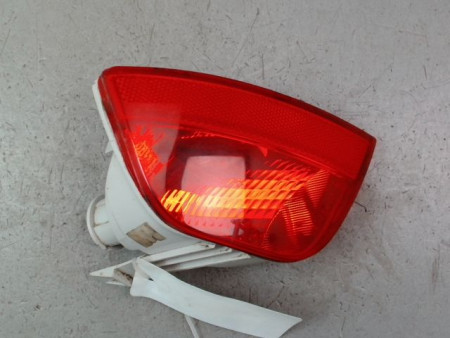 FEU DE PARE-CHOC ARRIERE GAUCHE FORD FOCUS II Phase 1 2004-2007