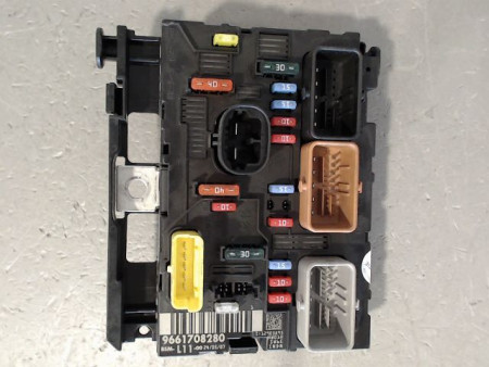 BOITE A FUSIBLES PEUGEOT 207 2006-2013
