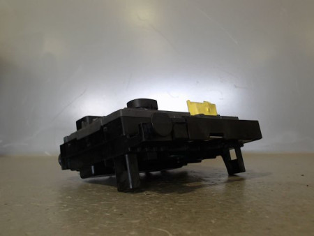 BOITE A FUSIBLES CITROEN GRAND C4 PICASSO MONOSP. I LONG 2006-2013