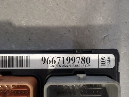 BOITE A FUSIBLES PEUGEOT 207 2006-2013