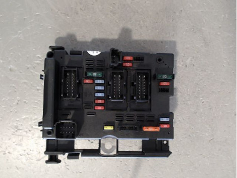 BOITE A FUSIBLES PEUGEOT 206 1998-2009