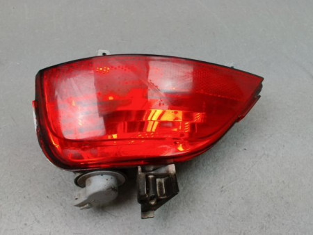 FEU DE PARE-CHOC ARRIERE GAUCHE RENAULT LAGUNA III PHASE 3 2013-...