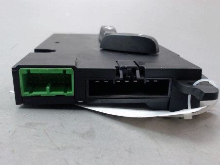 MOTEUR SIEGE AVG VOLVO V50
