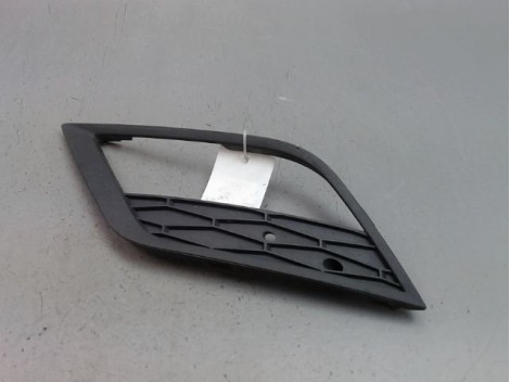 GRILLE VENTILATION PARE-CHOC AVG SEAT LEON 2009-