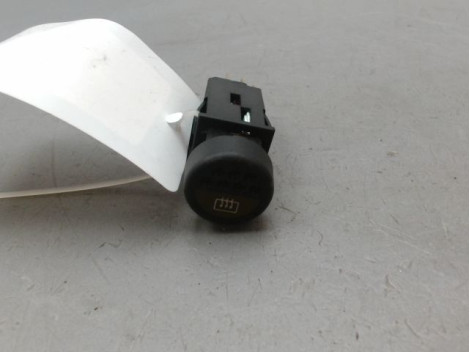 COMMANDE DEGIVRAGE LUNETTE ARRIERE PEUGEOT 106 Phase 2 1996-2003