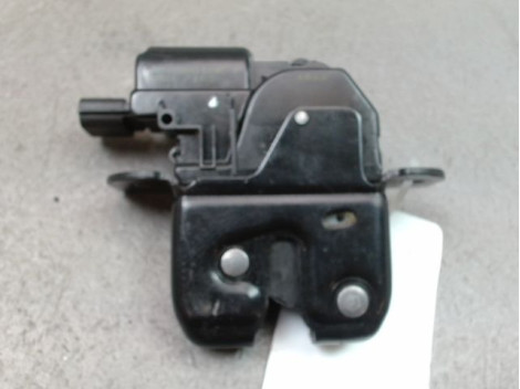 SERRURE HAYON  DACIA DUSTER BREAK Phase 1 2010-2013
