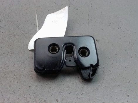 SERRURE HAYON  VOLKSWAGEN POLO III Phase 1 (6N) 1994-1999