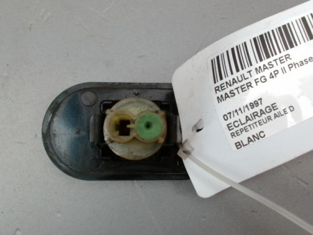 REPETITEUR AILE DROIT RENAULT MASTER FG II Phase 1 -2800- CRT 1997-2003