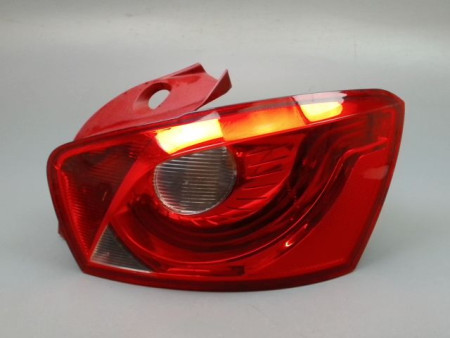 FEU ARRIERE DROIT SEAT IBIZA IV Phase 1 (6J) 2008-2012