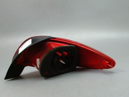 FEU ARRIERE GAUCHE  PEUGEOT 206 + 2009-2013