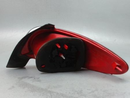 FEU ARRIERE GAUCHE  PEUGEOT 206 + 2009-2013