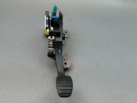 PEDALE EMBRAYAGE RENAULT SCENIC MONOSP. III Phase 3 2013-...