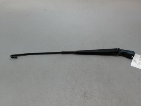 BRAS ESSUIE-GLACE AVANT DROIT DACIA SANDERO I 2008-2012