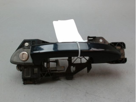 POIGNEE EXTERIEURE PORTE AVANT GAUCHE VOLKSWAGEN PASSAT BERL. V 2005-2010