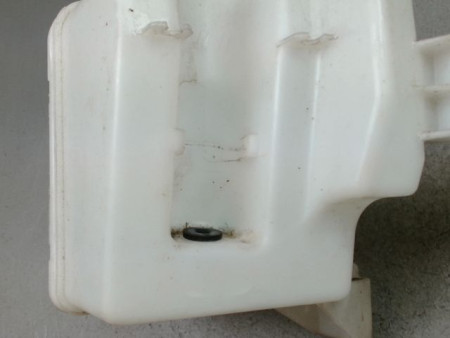 RESERVOIR LAVE-GLACE AVANT OPEL CORSA 2010-