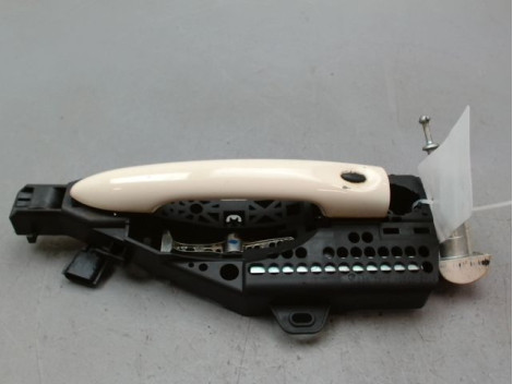 POIGNEE EXTERIEURE PORTE AVANT GAUCHE RENAULT CAPTUR Phase 1 2013-...