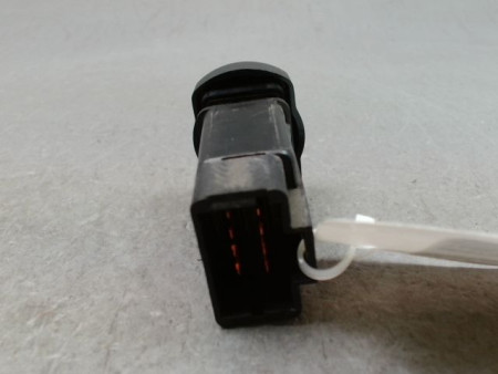 BOUTON DE WARNING DACIA DUSTER BREAK Phase 1 2010-2013