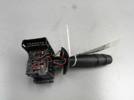 COMMANDE ECLAIRAGE RENAULT TWINGO II Phase 1 2007-2011