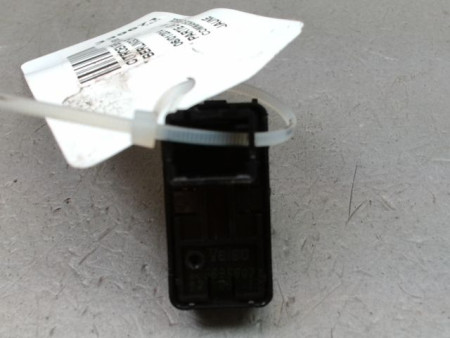 COMMANDE LEVE-GLACE PORTE AVD CITROEN BERLINGO FG II Phase 2 (B9) 2012-2015