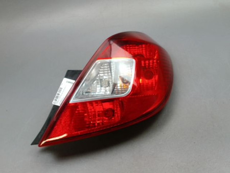 FEU ARRIERE DROIT OPEL CORSA IV Phase 2 (D) 2011-2015