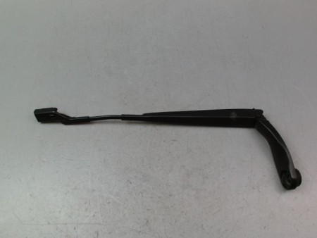 BRAS ESSUIE-GLACE AVANT GAUCHE FIAT 500 2007-