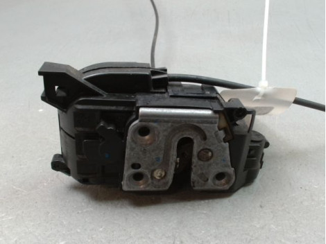 SYSTEME CONDAMNATION ARRIERE GAUCHE RENAULT CLIO III Phase 2 2009-2014