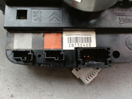 BLOC COMMODOS PEUGEOT 208