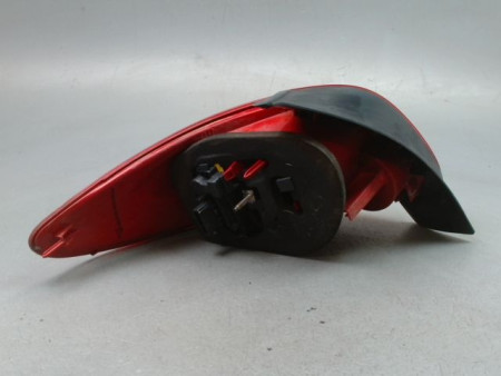 FEU ARRIERE DROIT PEUGEOT 206 1998-2009