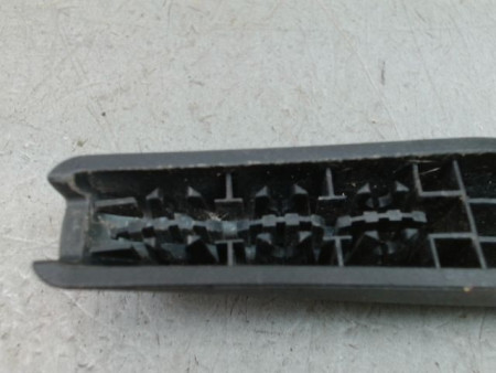 BRAS ESSUIE-GLACE ARRIERE PEUGEOT 308 SW 2008-