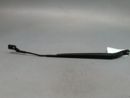 BRAS ESSUIE-GLACE AVANT DROIT OPEL CORSA 2010-