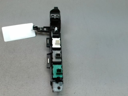 COMMANDE LEVE-GLACE PORTE AVG DS DS7
