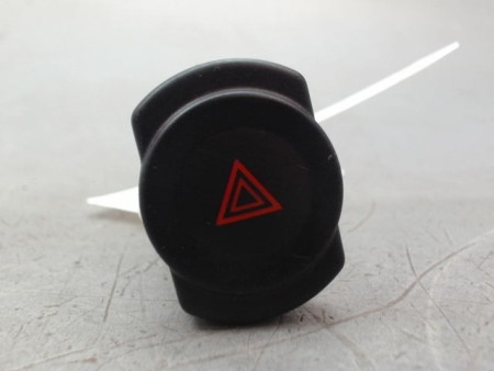BOUTON DE WARNING DACIA DUSTER BREAK Phase 1 2010-2013