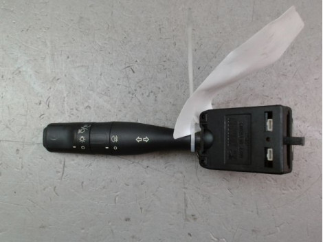 COMMANDE ECLAIRAGE PEUGEOT 106 Phase 2 1996-2003