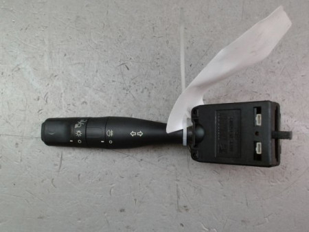 COMMANDE ECLAIRAGE PEUGEOT 106 Phase 2 1996-2003