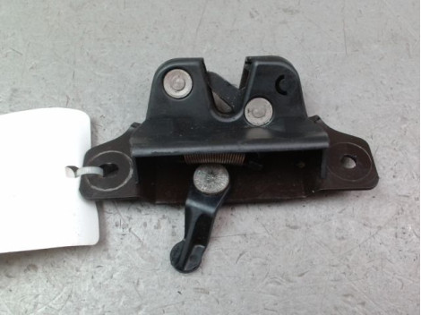 SERRURE HAYON  PEUGEOT 106 Phase 2 1996-2003