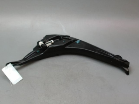 RESERVOIR LAVE-GLACE AVANT PEUGEOT 308 2011-