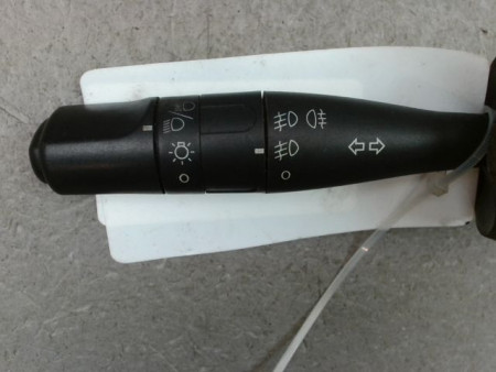 COMMANDE ECLAIRAGE PEUGEOT 206 1998-2009