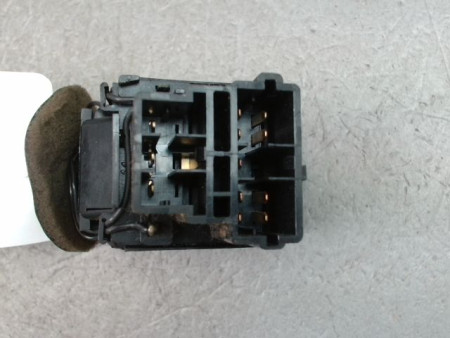 COMMANDE ECLAIRAGE PEUGEOT 206 1998-2009