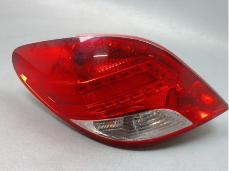 FEU ARRIERE GAUCHE  PEUGEOT 207 2006-2013