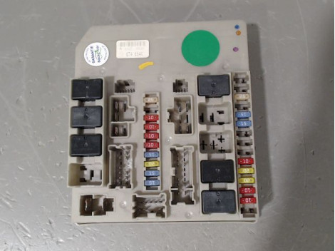 BOITE A FUSIBLES RENAULT CLIO III Phase 1 2005-2009