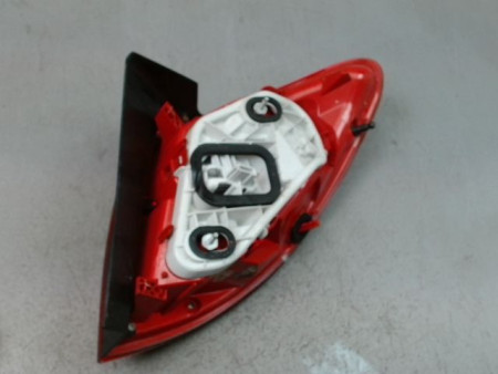 FEU ARRIERE GAUCHE  OPEL MERIVA 2006-