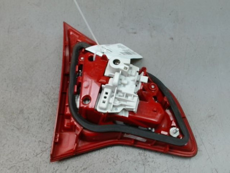 FEU ARRIERE INTERIEUR DROIT OPEL MERIVA 2006-