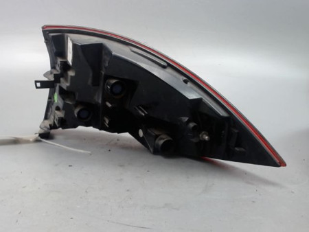 FEU ARRIERE GAUCHE  PORSCHE CAYENNE 2002-