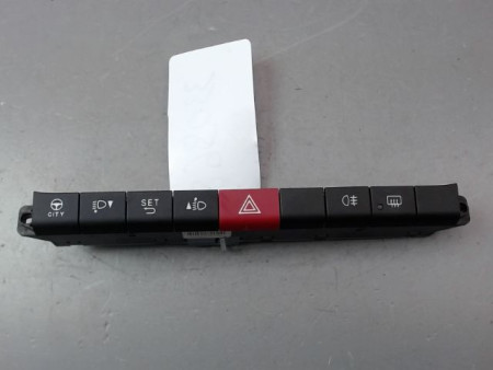BOUTON DE WARNING FIAT PANDA 2003-