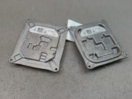 BOITIER XENON PHARE GAUCHE PEUGEOT 308 2011-