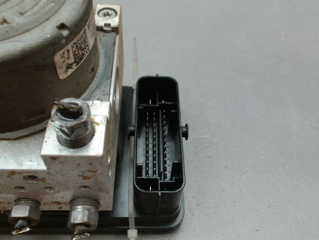 UNITE HYDRAULIQUE ABS PEUGEOT 2008 Phase 1 2013-...
